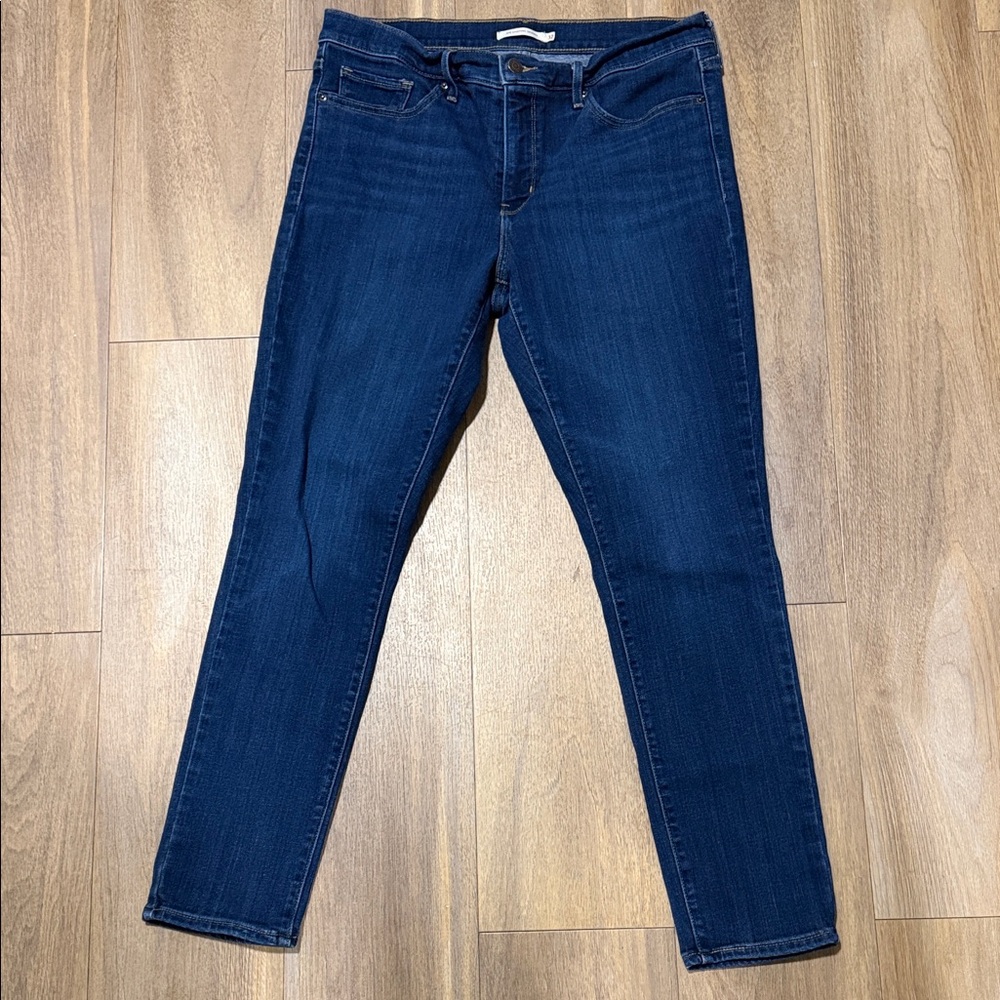Levi’s 311 Shaping Skinny Jeans